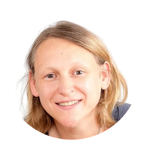 Mahadevi Sylvia Grau hat sich nach einem Unfall mit Yoga aus dem Rollstuhl in das Leben zurück gekämpft. De eigene Erfahrung hat sicher viel zu ihrem Einfühlungsvermögen beigetragen, welches sie heute an ihre Kundinnen weitergibt. Ich freue mich, mit ihr zusammen arbeiten zu dürfen.